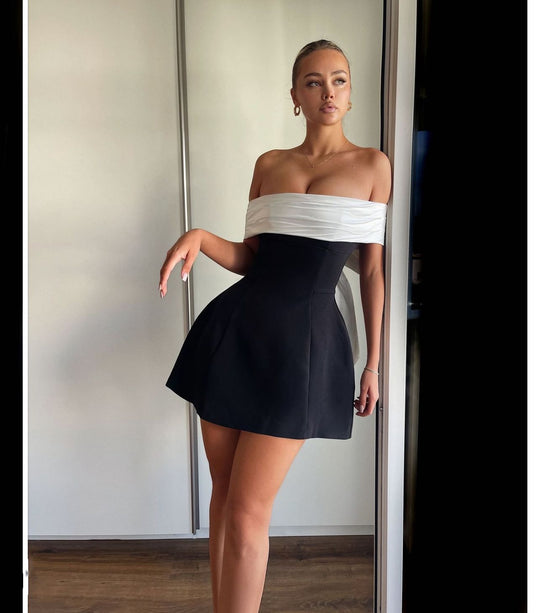 EB | Ein-Wort-Schulter schwarz-weißes Kleid mit kontrastierender Schleife