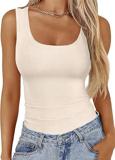 Damen figurbetontes Ripptop mit breiten Trägern und angenehmem Abschluss EB