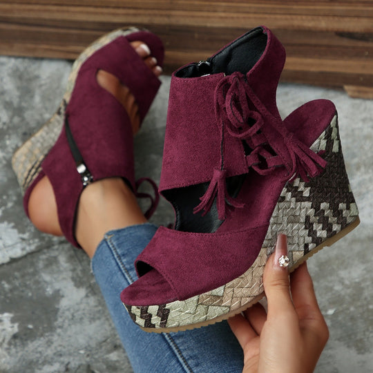 Damen Wedge-Sandalen mit modischem Fransen-Detail EB