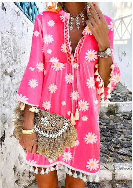 Damen Strandkleid mit floralen Motiven und Quastenverzierungen EB
