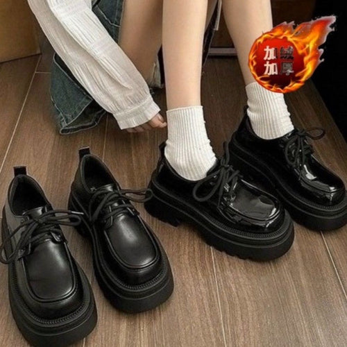 Damen Elegante Plateau Schnürschuhe mit glänzendem Obermaterial EB
