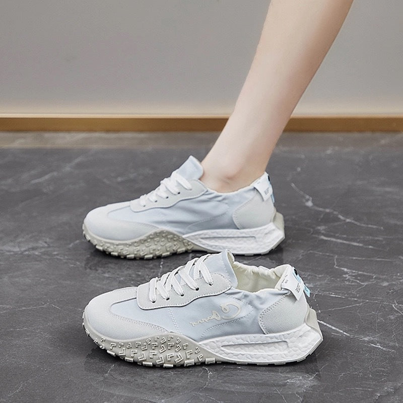 Damen Komfortable und atmungsaktive Sneakers mit flexiblem Design EB