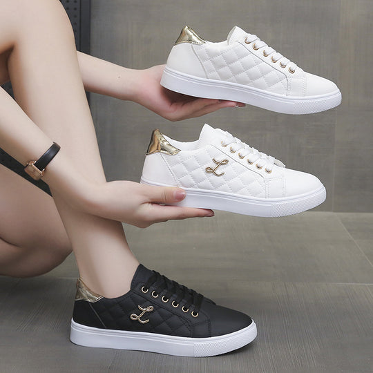 Damen Modische Sneakers mit gestepptem Obermaterial und goldenen Akzenten EB