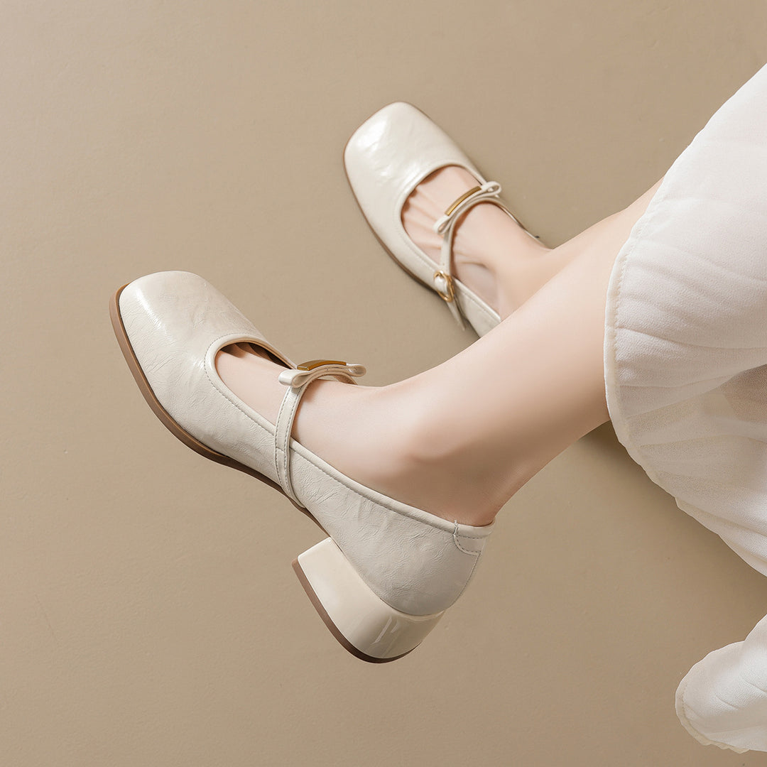 Damen Ballerinas mit elegantem Riemchen und modischem Blockabsatz EB