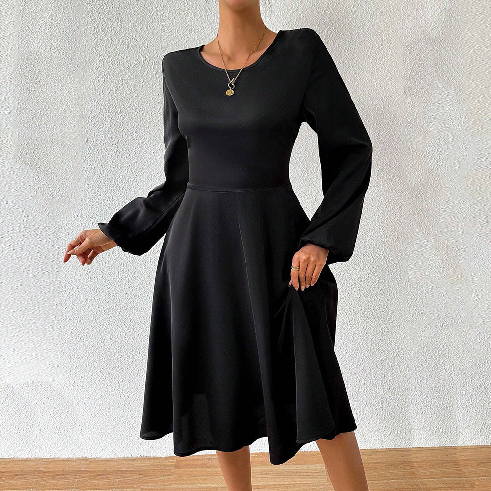 Damen elegantes Midikleid mit taillierter Korsagenoptik ausgestelltem A-Linien-Rock und langen ausgestellten Ärmeln Eichborn Berlin