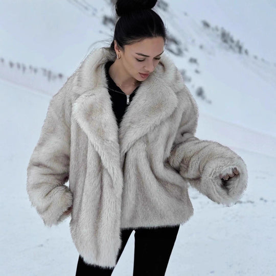 Damen Kuschelige Felljacke im Oversized-Stil mit breitem Revers EB