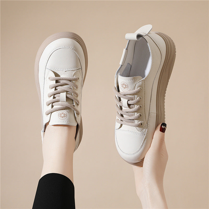 Damen Modische Plateau-Sneaker mit minimalistischer Form EB