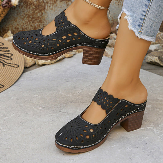Damen Offene Clogs mit filigranem Muster und holz-ähnlichem Absatz EB