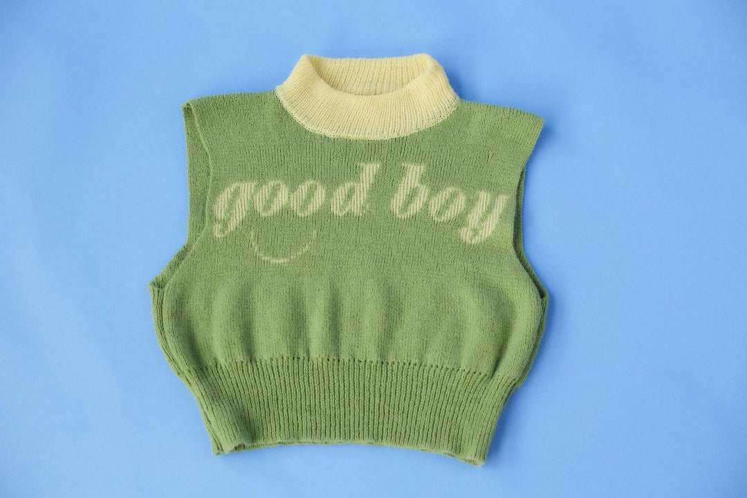 Damen stylischer Strickpullover mit modernem Rollkragen und einzigartigem Schriftzug EB