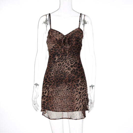 Damen Nachtkleid mit tierischem Muster und zartem Spaghettiträgerschnitt EB