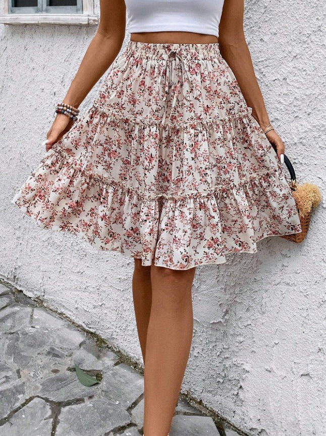 Damen Sommerrock mit charmanten Volantdetails und floralem Muster EB