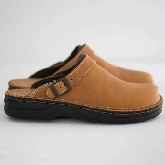 Herren Geschlossene Leder‑Clogs mit verstellbarem Riemen und gepolstertem Komfortfußbett EB