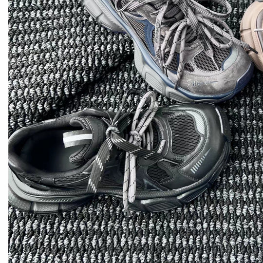 Damen Sportliche Sneakers mit robustem Sohlenprofil und atmungsaktivem Obermaterial EB