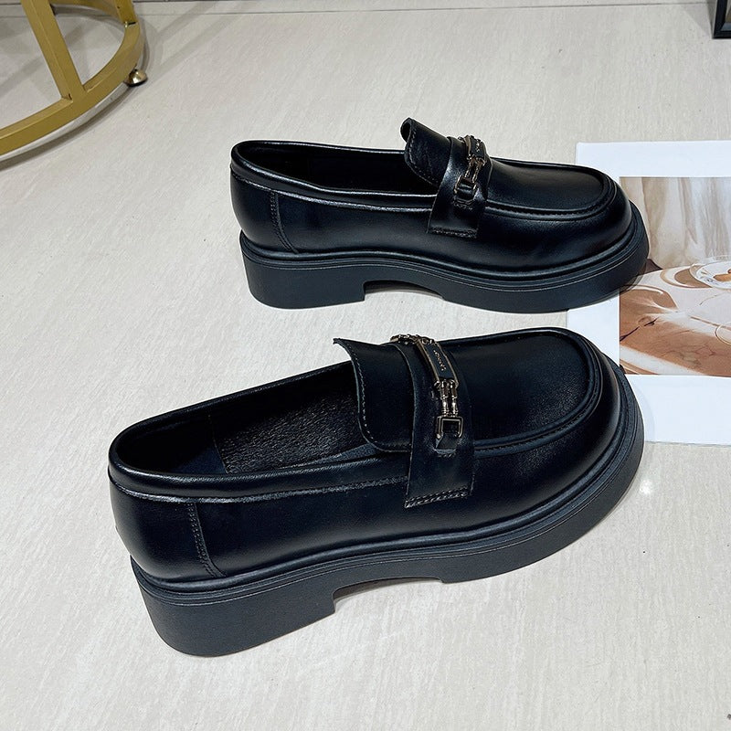 Damen Bequeme Mokassins mit modischen Schnallen-Details EB