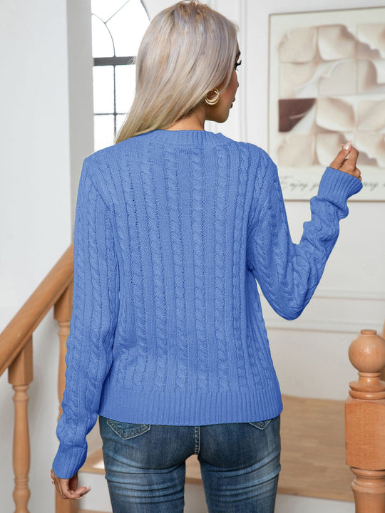 Damen Strickpullover mit Zopfmuster und weitem Ausschnitt EB