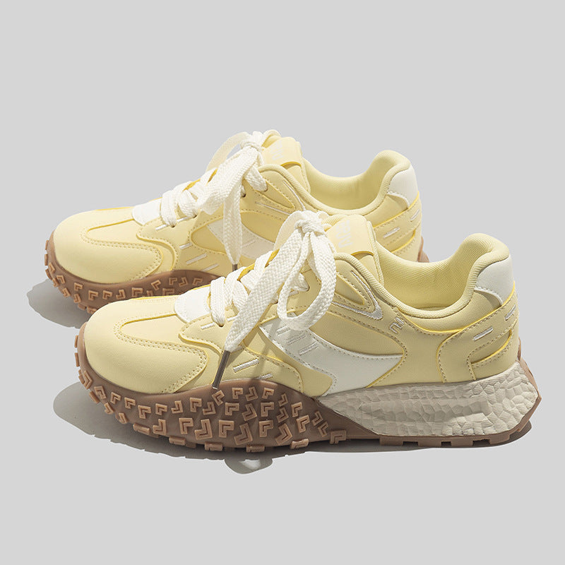 Damen Sportliche Sneakers mit rutschfester Sohle und innovativer Oberflächenstruktur EB