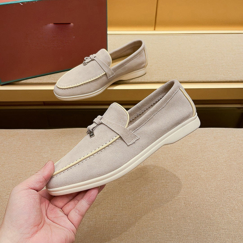 Damen Mokassins aus weichem Wildleder mit modischem Detail von EB
