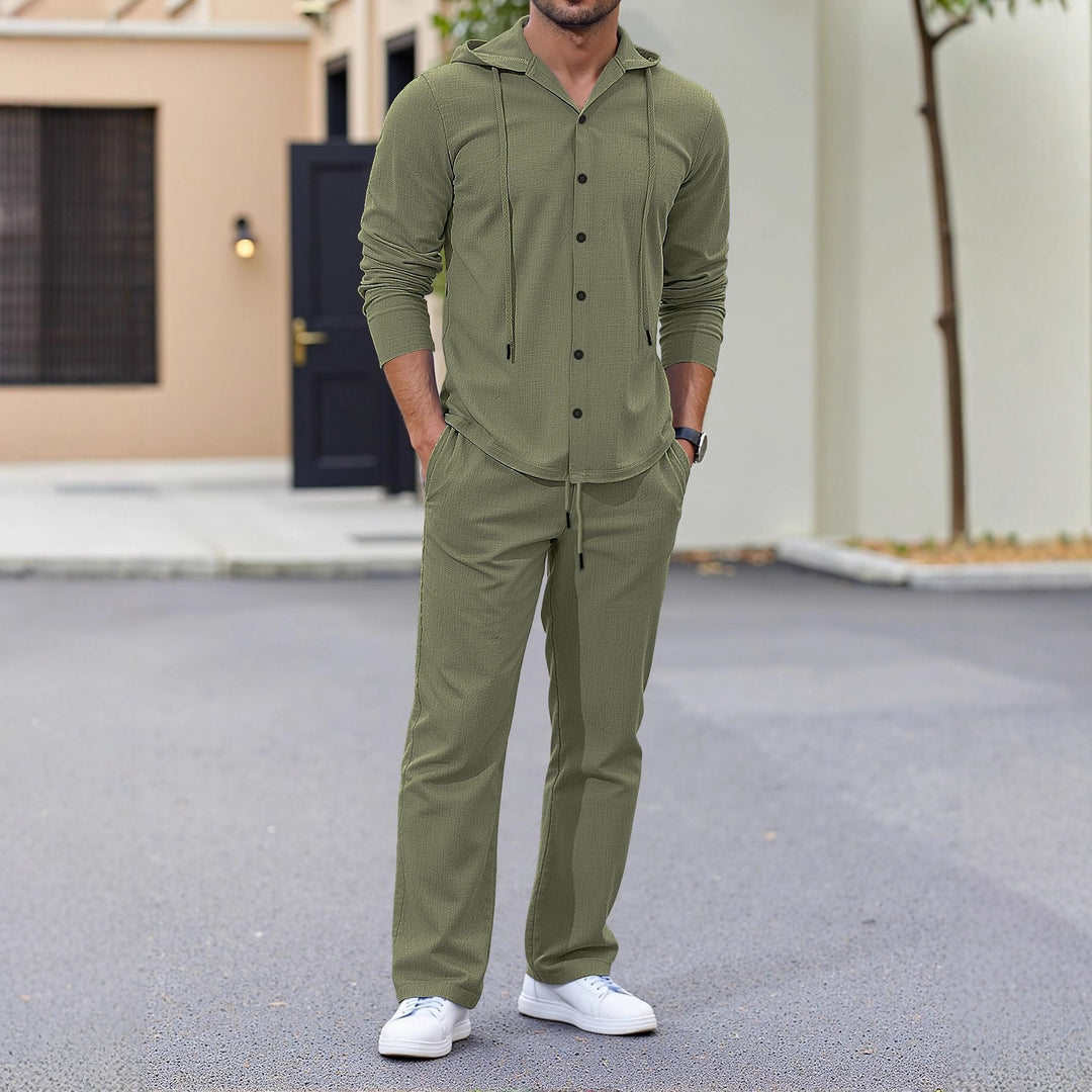 Herren lässiges Kapuzenshirt mit praktischen Taschen und Jogginghose EB