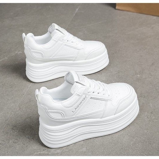 Damen modische Plateau-Sneaker mit strukturiertem Obermaterial und komfortablem Dämpfungssystem EB