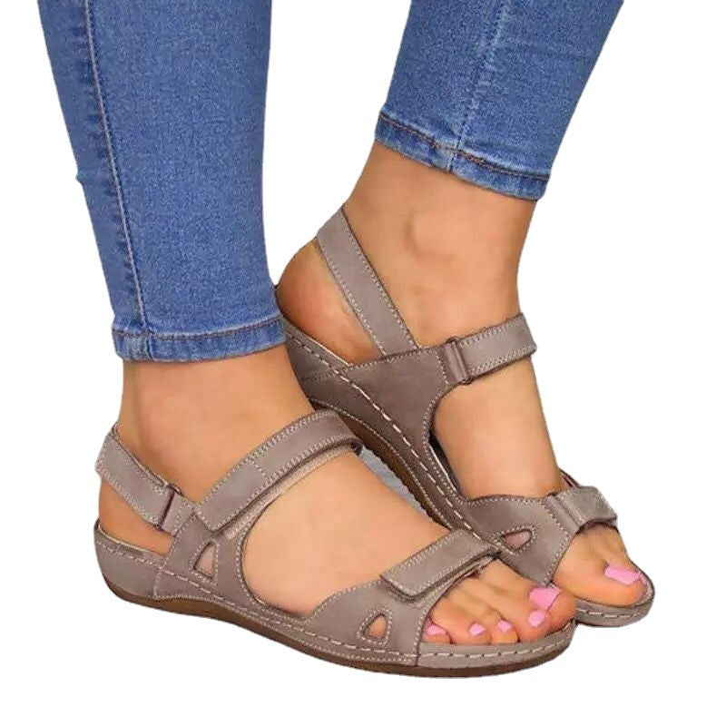 Damen Riemensandalen mit verstellbaren Riemen und anatomischem Fußbett EB
