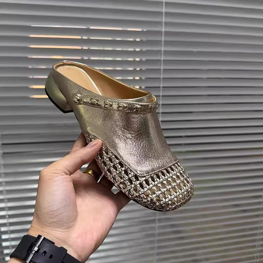 Damen modische Mules mit dekorativer Korb-Optik EB