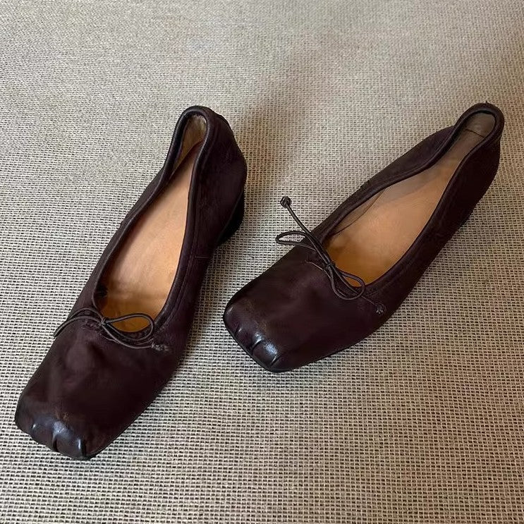 Damen Bequeme Ballerinas mit besonderem Zehendesign EB