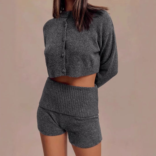 Damen Kurzer Strickpullover mit Rundhalsausschnitt und Knopfverschluss EB