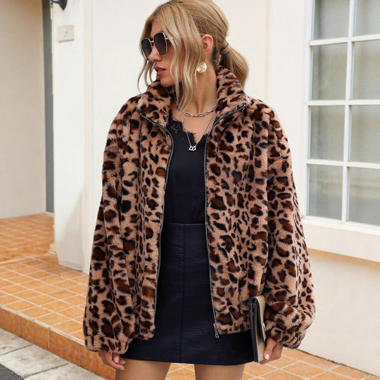 Damen Plüschjacke mit Leopardenmuster und hohem Kragen EB