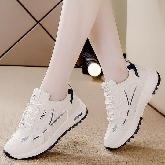 Damen Sportliche Sneaker mit rutschfester Sohle und atmungsaktivem Obermaterial EB