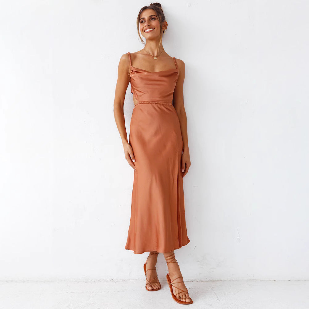 Damen Satin Maxikleid mit elegantem Wickeldesign und raffinierten Rüschen EB