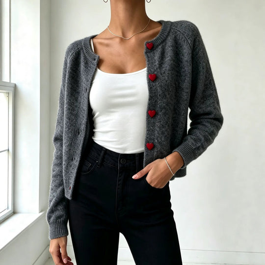 Damen Strickcardigan mit herzförmigen Zierknöpfen und weicher Mohair-Optik EB