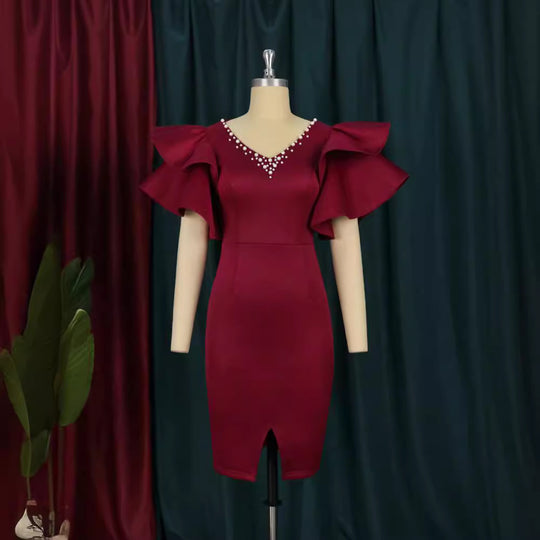 Damen figurbetontes Midi-Kleid mit voluminösen Rüschensäumen und Glitzerakzenten EB