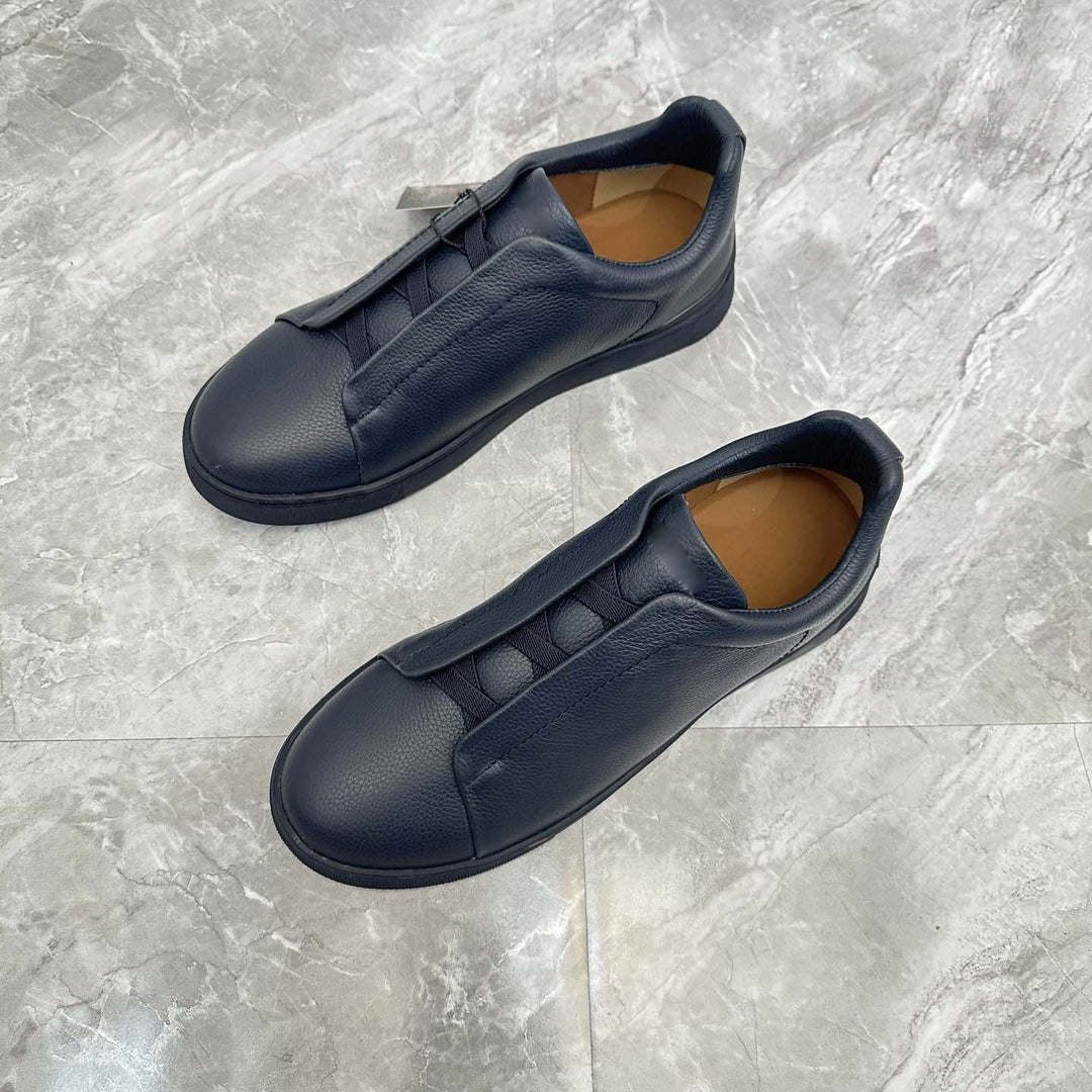 Damen Slip-On Sneakers mit eleganter Lederstruktur und rutschfester Sohle EB
