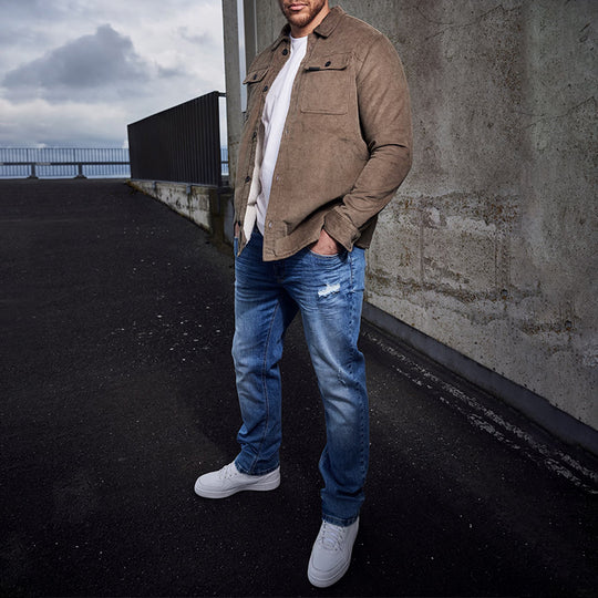 Herren Cordjacke mit praktischen Brusttaschen und modernem Schnitt EB