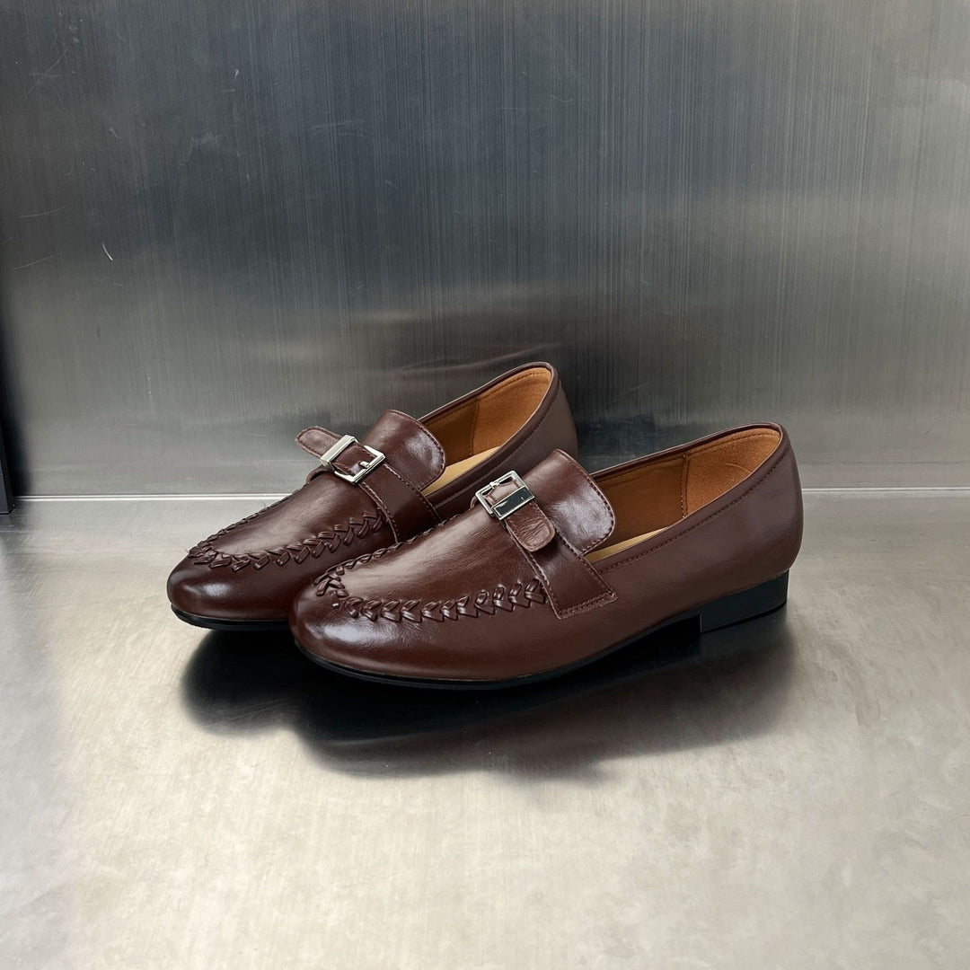 Damen Elegante Mokassins aus hochwertigem Leder mit stilvoller Schnallenverzierung EB