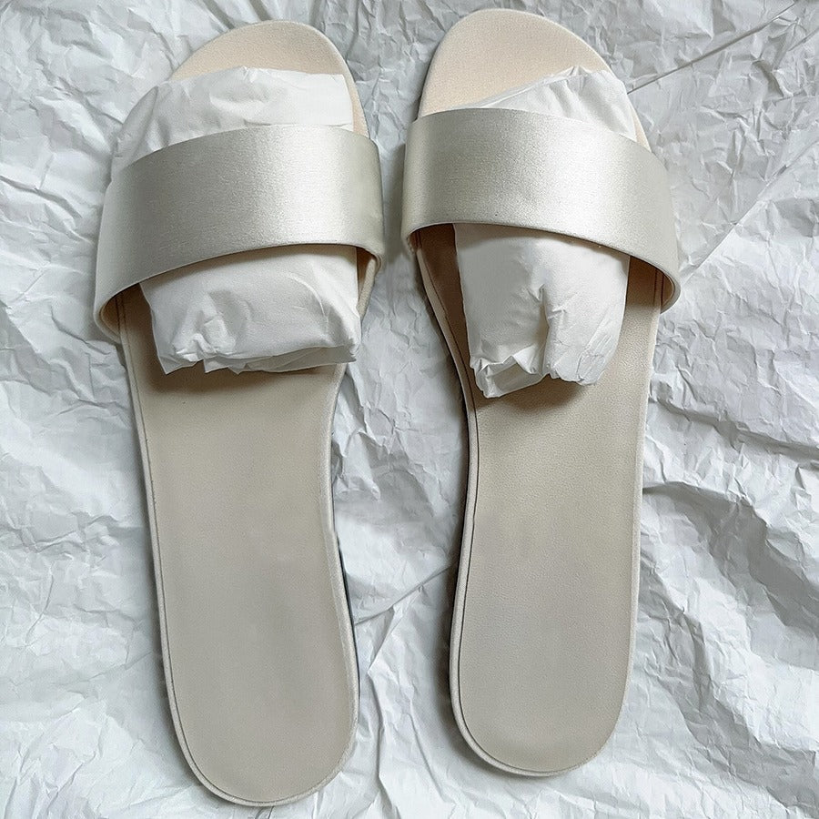 Damen Elegante und komfortable Slipper mit breiten Riemen EB