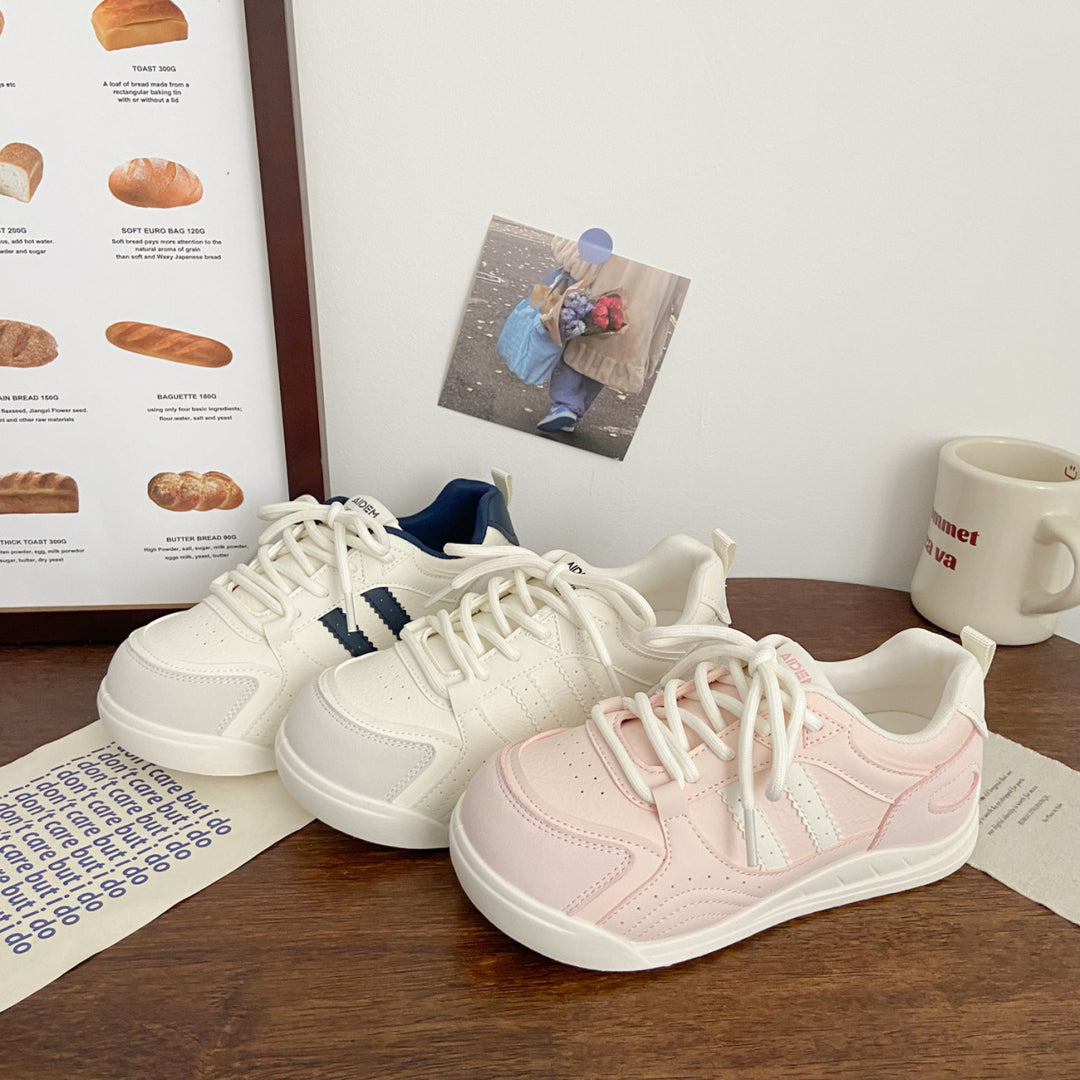 Damen Sportliche Sneakers mit ergonomischem Fußbett und atmungsaktiver Oberflächenstruktur EB