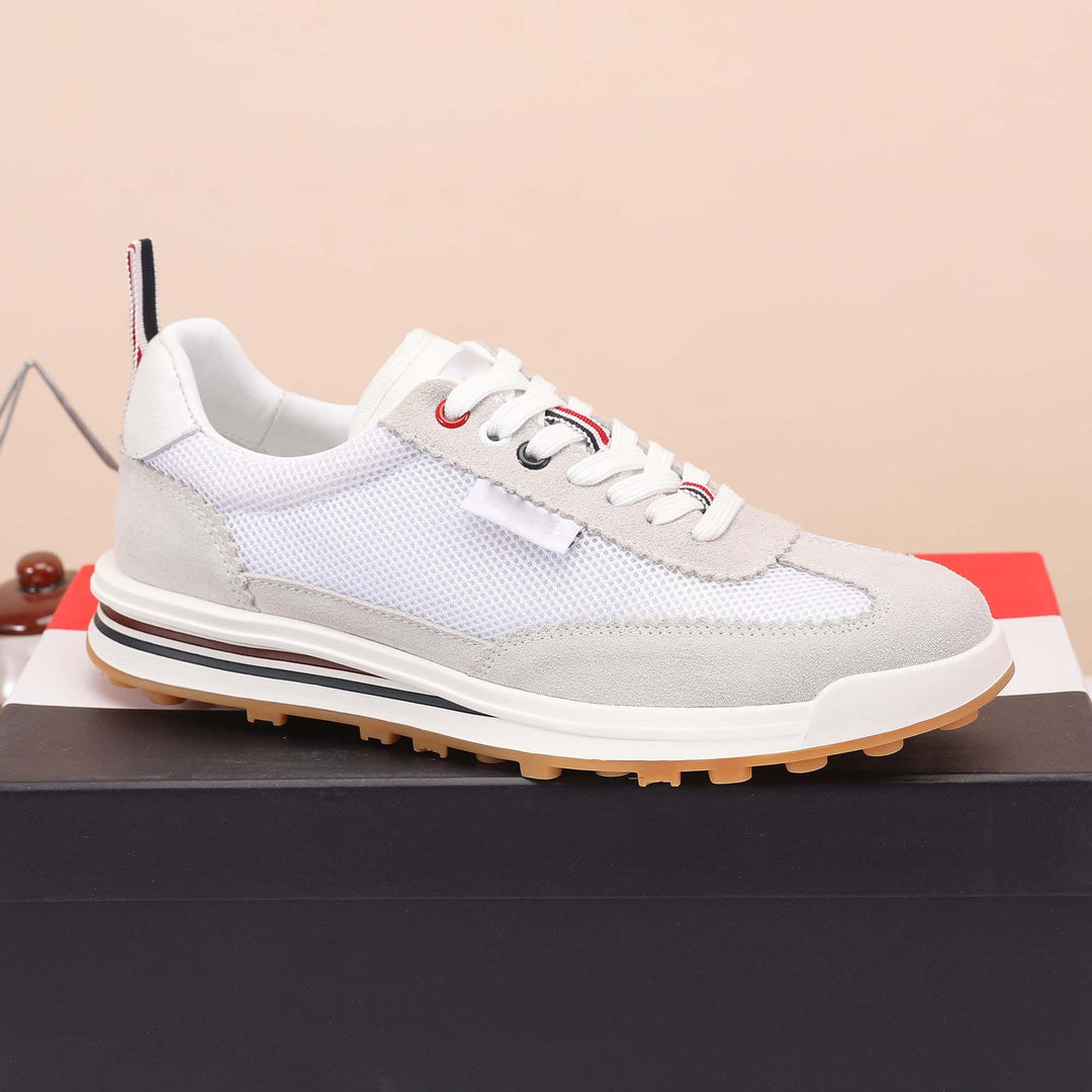 Damen Sportliche Sneaker mit atmungsaktivem Mesh-Obermaterial und dämpfender Sohle EB