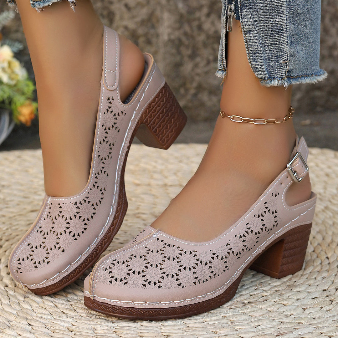 Damen  elegante Slingback-Pumps mit floralem Laser-Cut, gepolsterter Komfortinnensohle und stabilem Blockabsatz EB