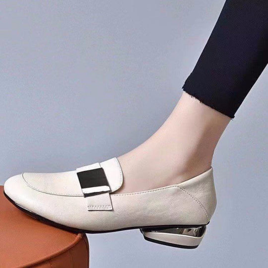Damen Bequeme Mokassins mit modischem Schnallen-Detail EB