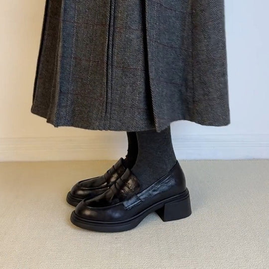 Damen Loafer mit modischem Blockabsatz und hochwertiger Lederoberfläche EB