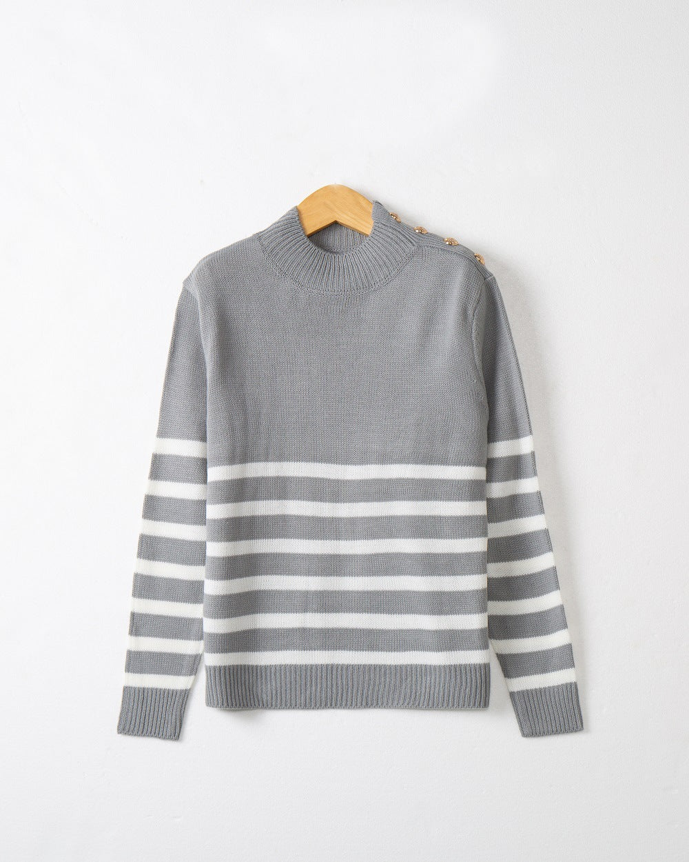 Damen modischer Strickpullover mit Streifenmuster und Knopfdetails EB