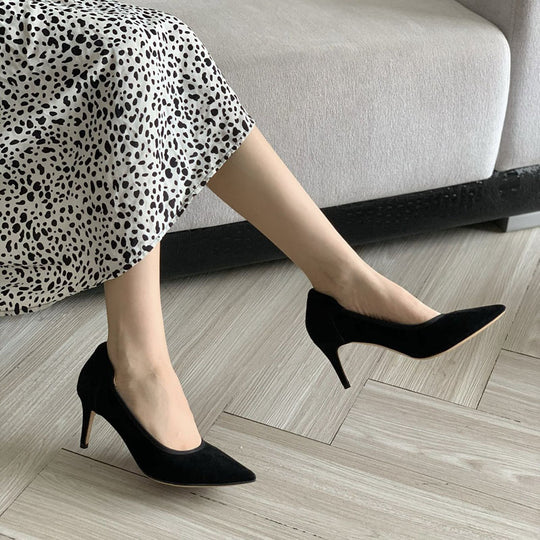 Damen Elegante Pumps mit spitz zulaufender Silhouette EB