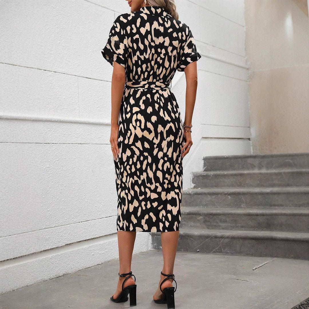 Damen Midikleid mit Knopfverschluss und Schlitz EB