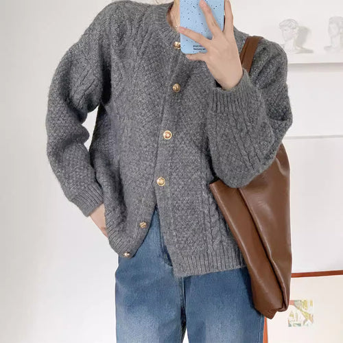 Damen Gemusterte Strickjacke mit goldenen Knöpfen und weitem Schnitt EB