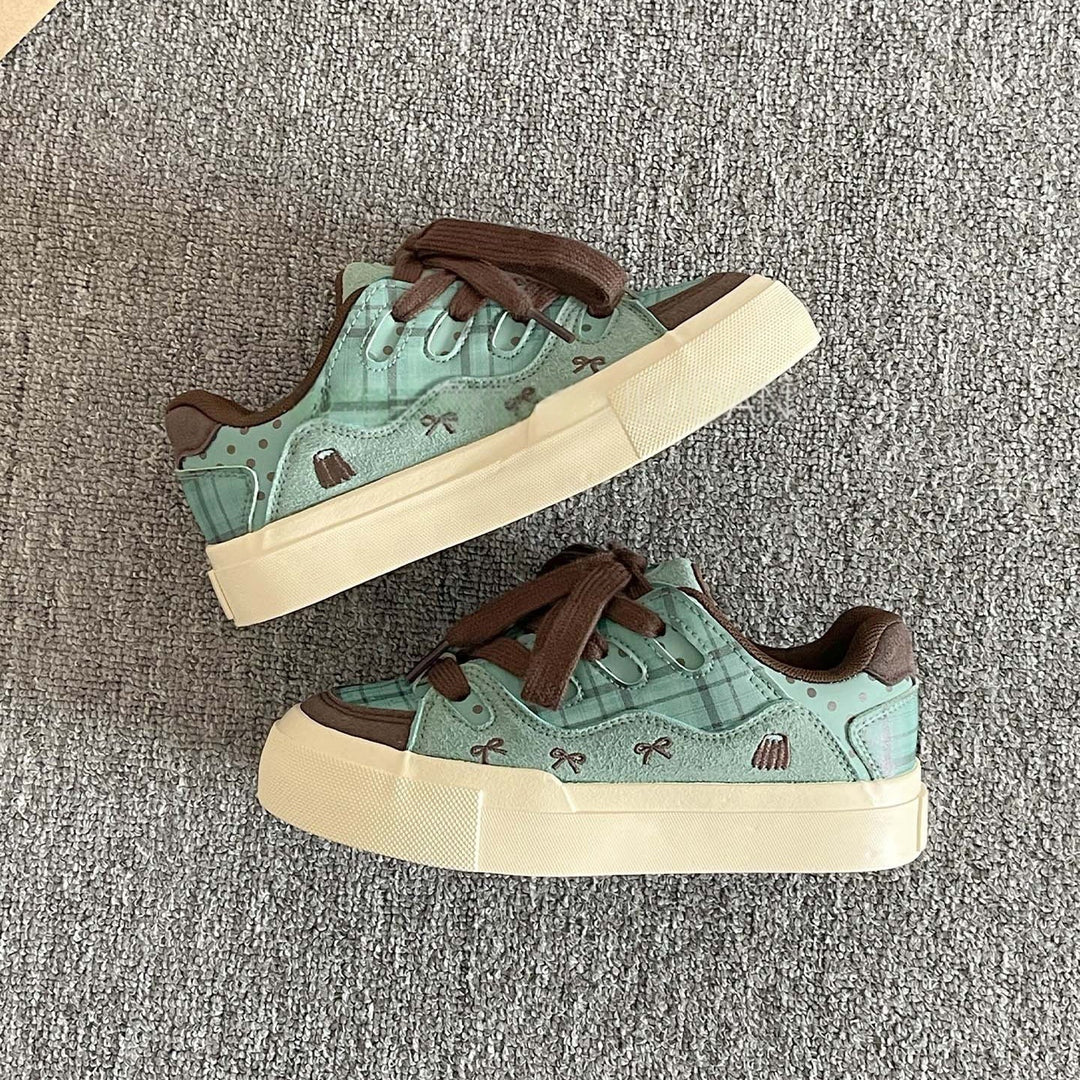 Damen Komfortable Sneaker im verspielten Design EB