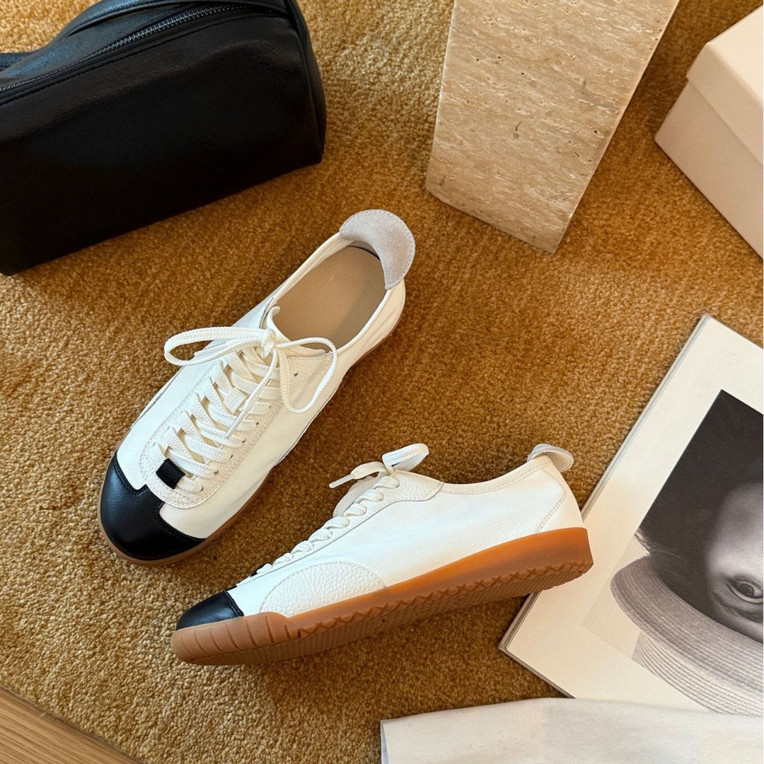 Damen Sportliche Sneakers mit atmungsaktiver Oberflächenstruktur und rutschfester Gummisohle EB