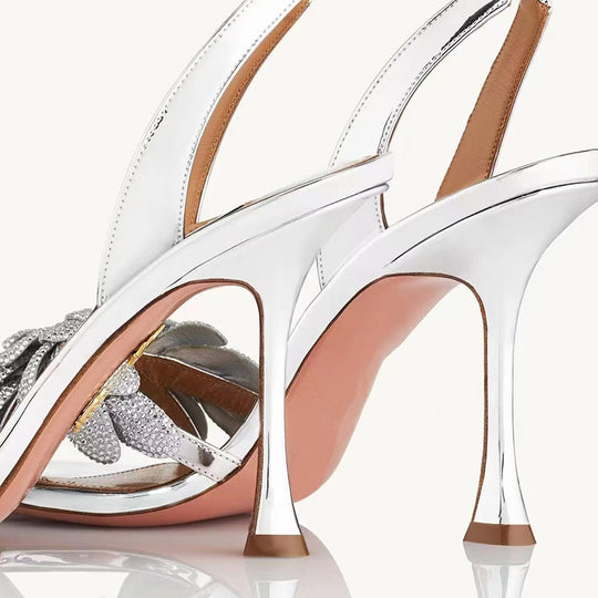 Femme Strappy High-Heeled Sandalen mit dekorativen Knotendetails EB