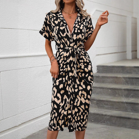 Damen Midikleid mit Knopfverschluss und Schlitz EB