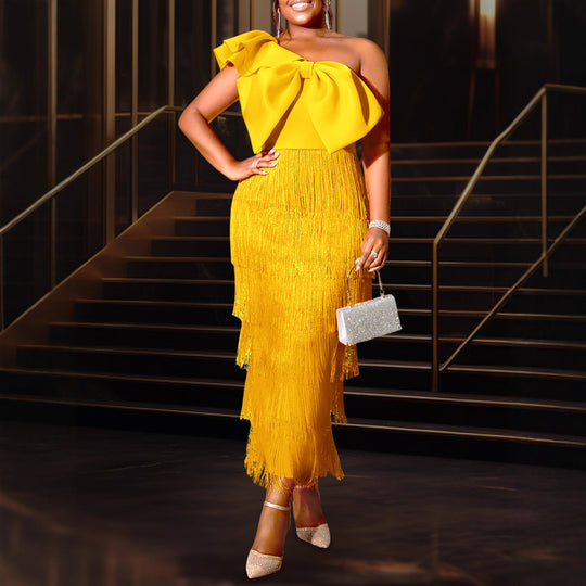 Damen Cocktailkleid mit voluminösem Rüschendesign und Fransen EB